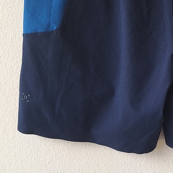 Lululemon Lined Breathe Blue Athletic Men's Shorts Two Toned Size XL - Picture 9 of 11